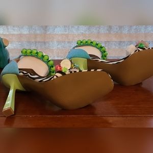 Betsey Johnson Clooney Heels